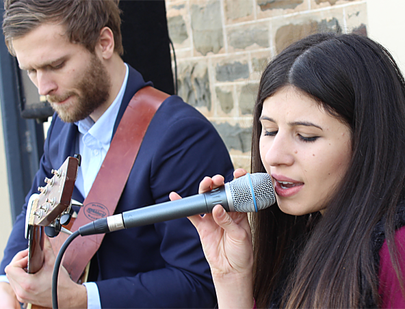 Aria Acoustic, musical duo in Adelaide