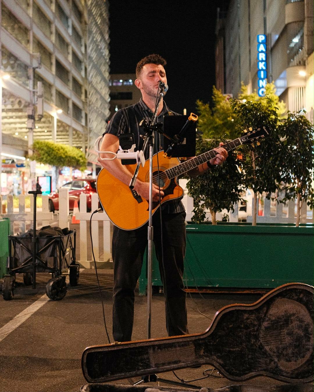 Andre Mosca, guitarist in Adelaide