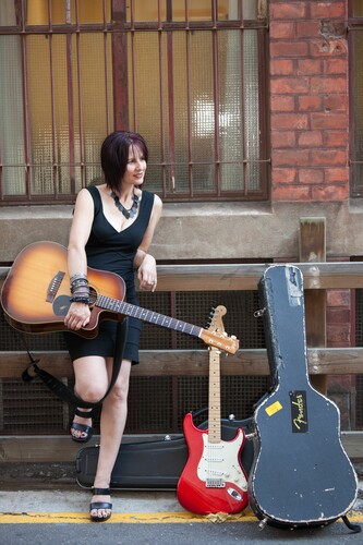 Kat Caton, singer in Adelaide, photo 3