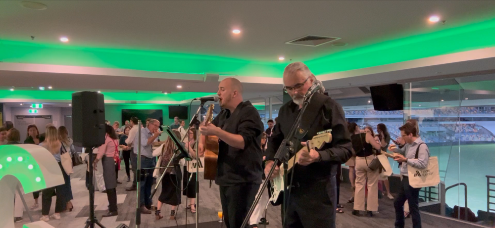 Aden and Simon, musical duo in Adelaide, photo 3