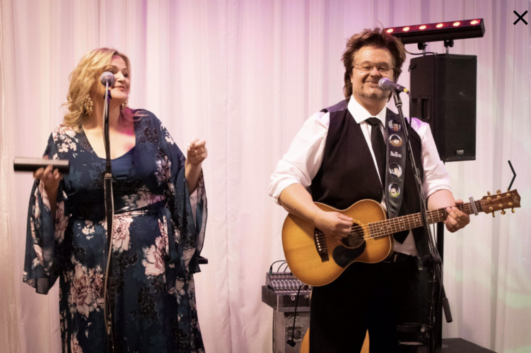 Retro Revival, musical duo in Ballarat, photo 3