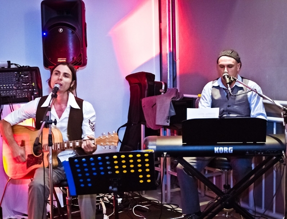 The Acoustic Boys, musical duo in Brisbane, photo 2