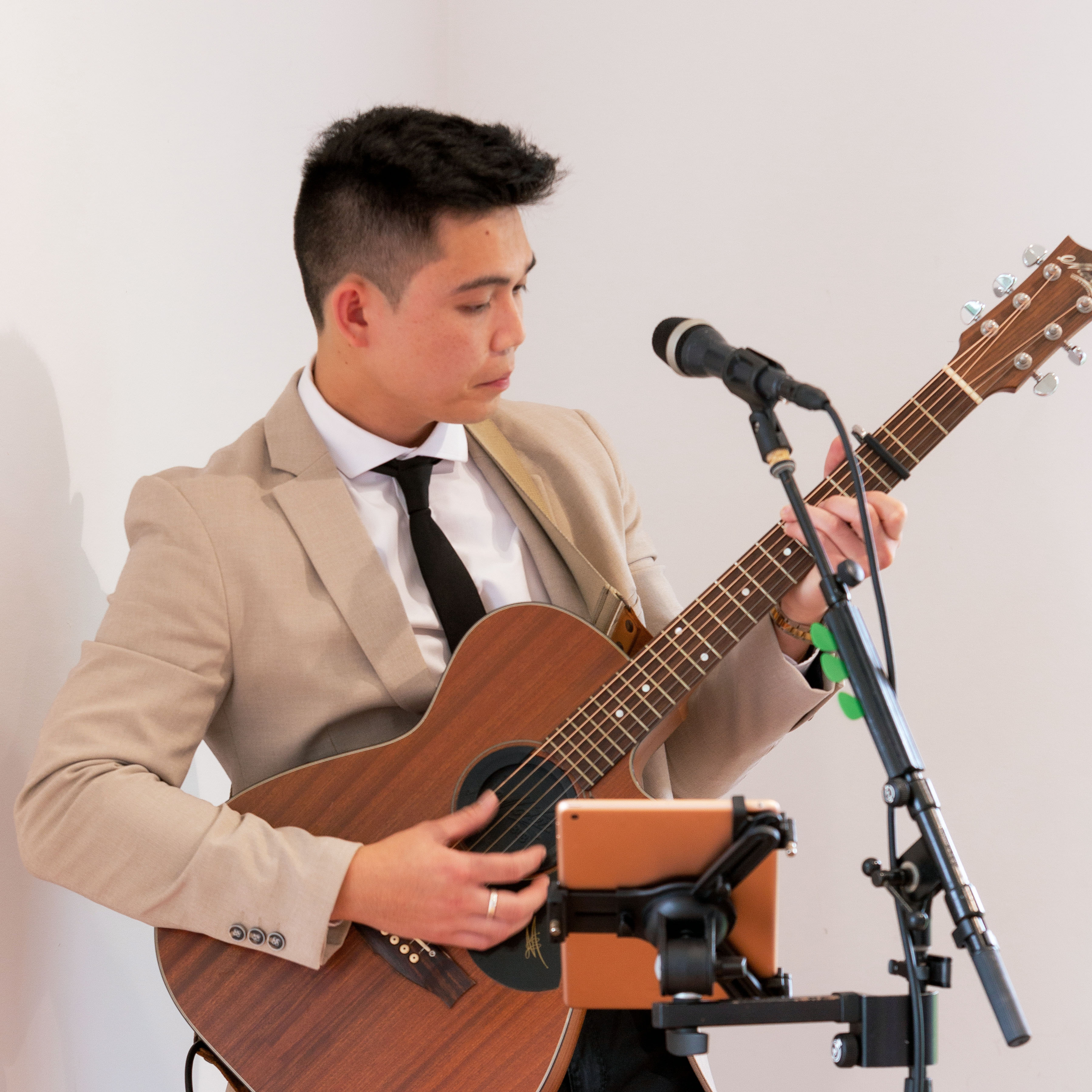 Briton Weddings, dj in Brisbane