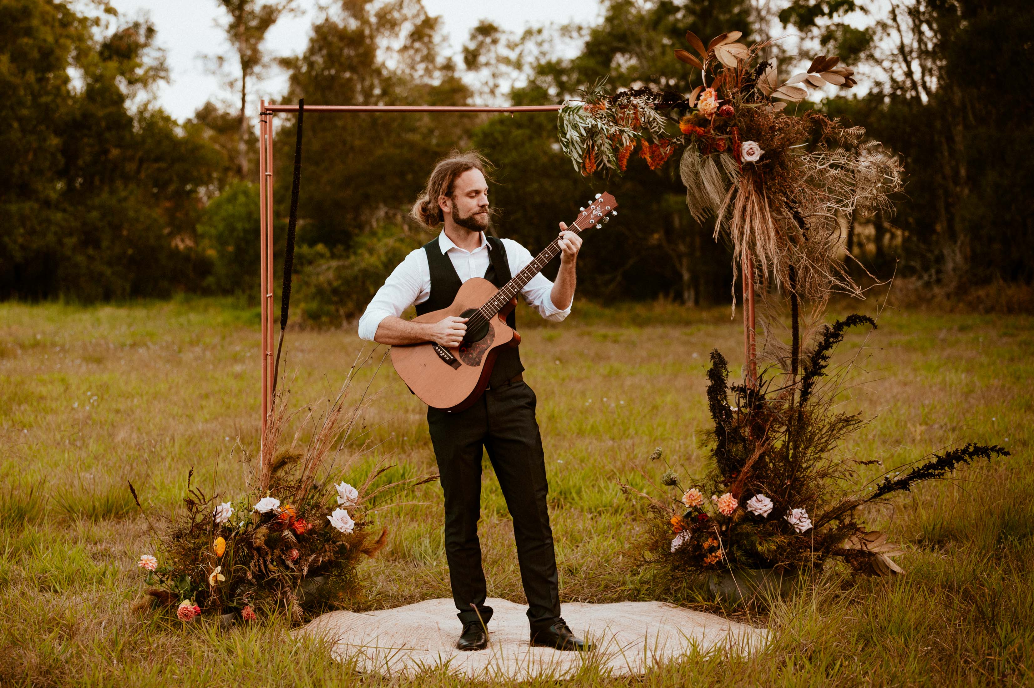 Andy Ellem, singer in Brisbane, photo 2