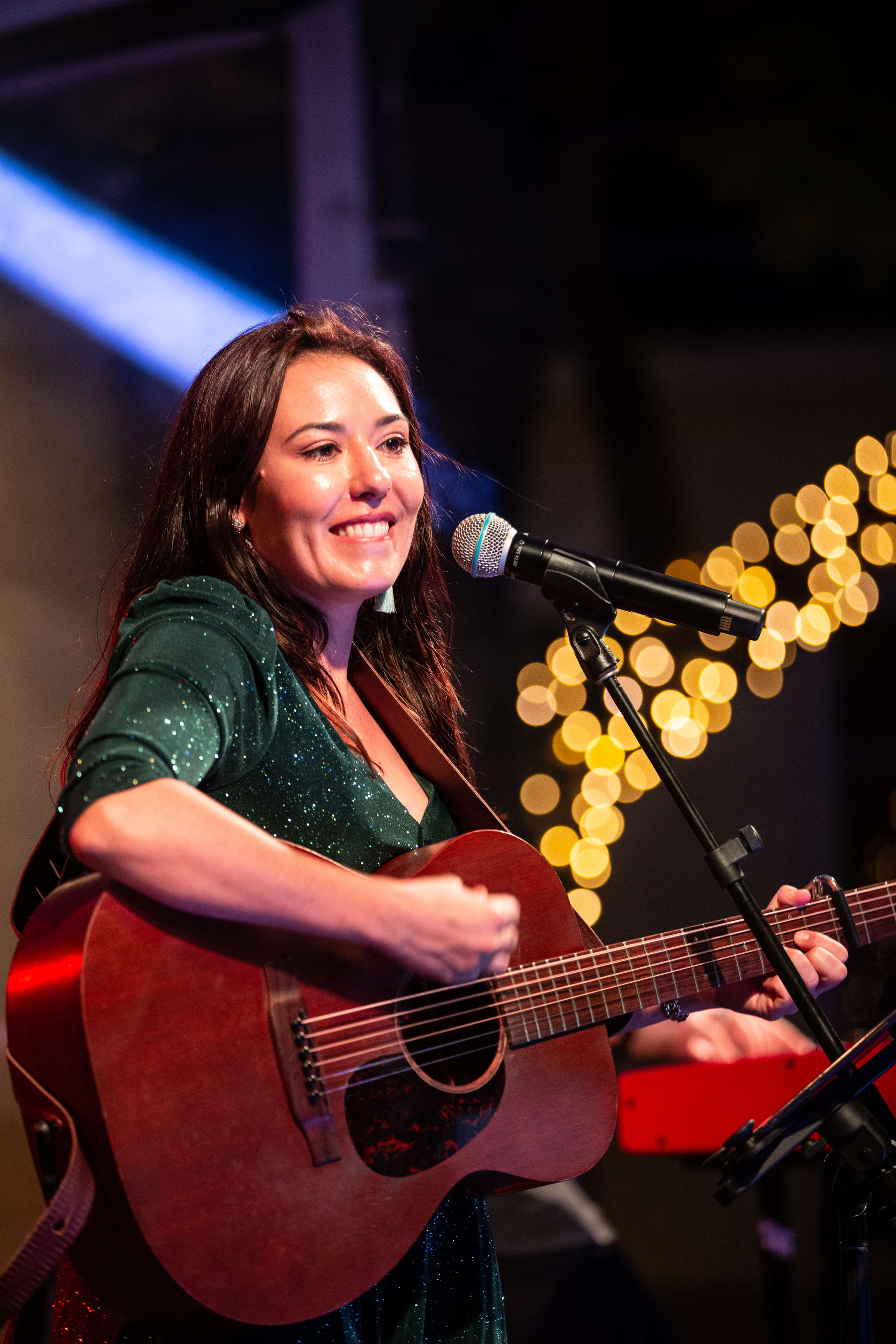 Kimberley Bowden, singer-songwriter in Brisbane