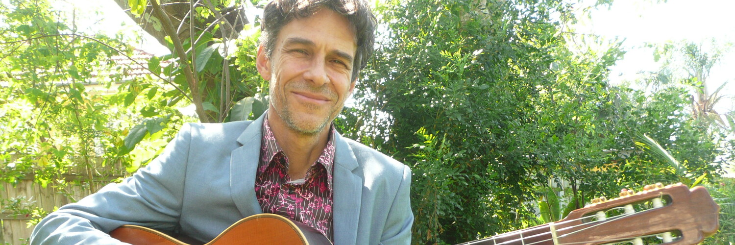 Adriano Regano, classical guitarist in Brisbane, photo 3