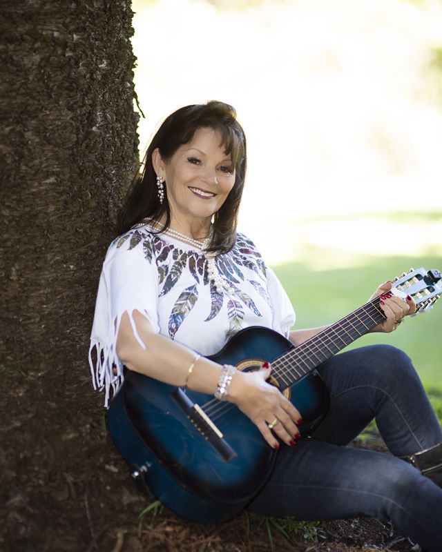 Carol Chaney, country singer in Brisbane