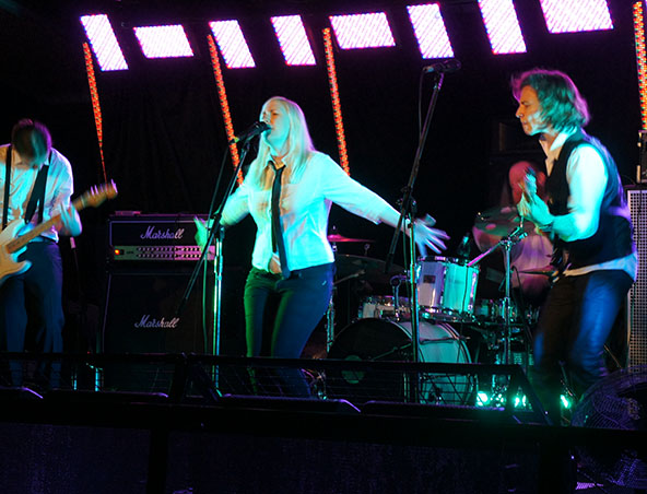 Audio Drive, cover band in Brisbane, photo 2