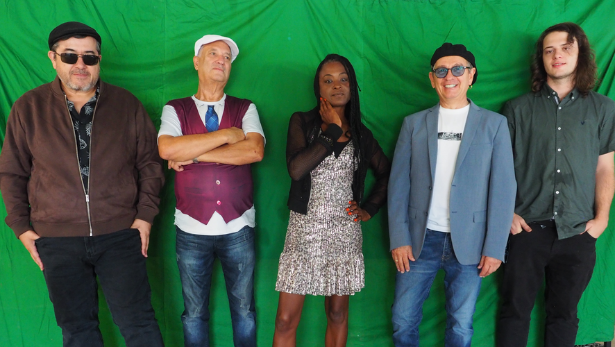 Fusion X, cover band in Brisbane, photo 3