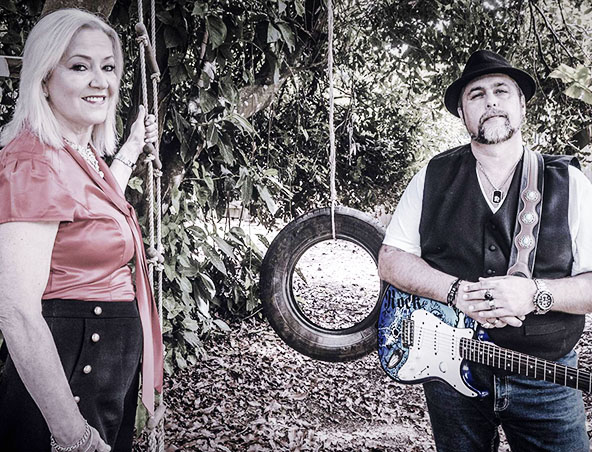 Rewind, musical duo in Brisbane