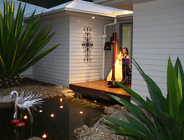 Brisbane Harpist 1, harp player in Brisbane, photo 2
