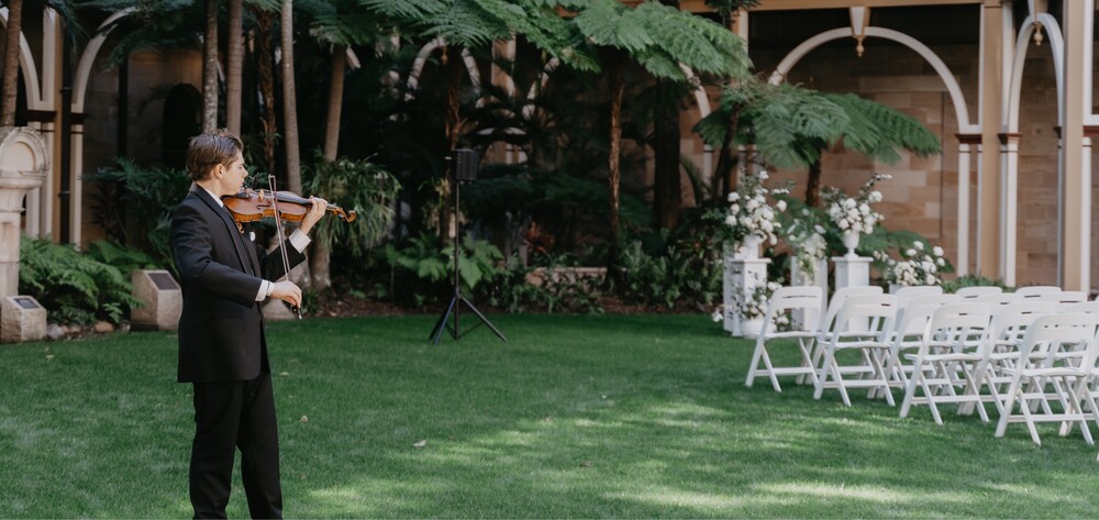 Mixed tunes, violinist in Brisbane, photo 3