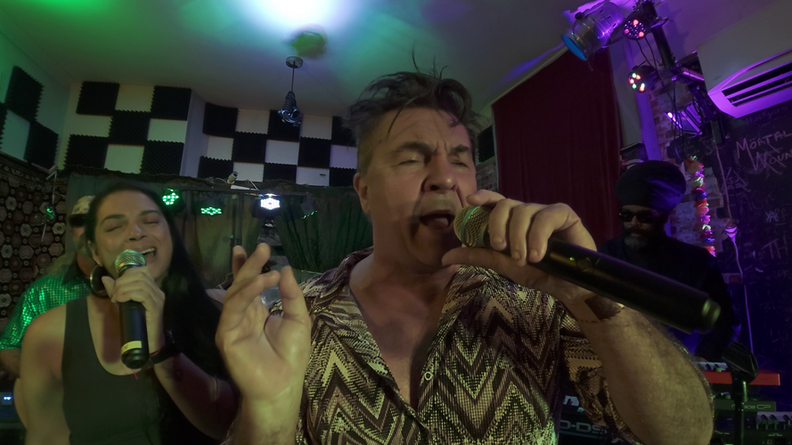 The Mollys, tribute band in Cairns, photo 3