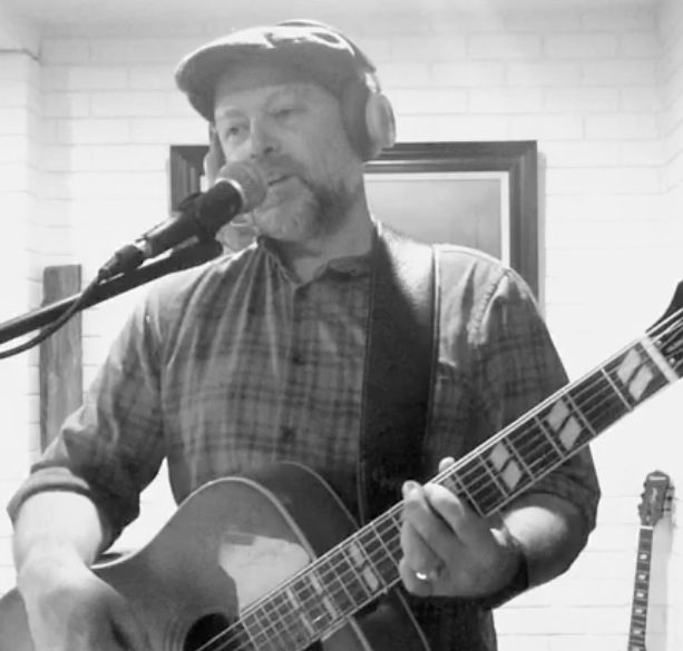 Wayne Jones, musical soloist in Canberra, photo 2