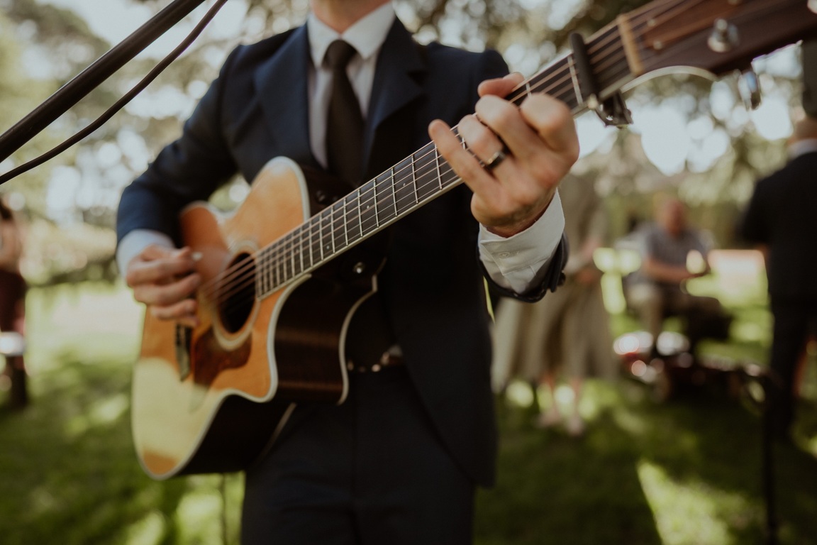 Tom Harrigan, wedding band in Canberra, photo 3