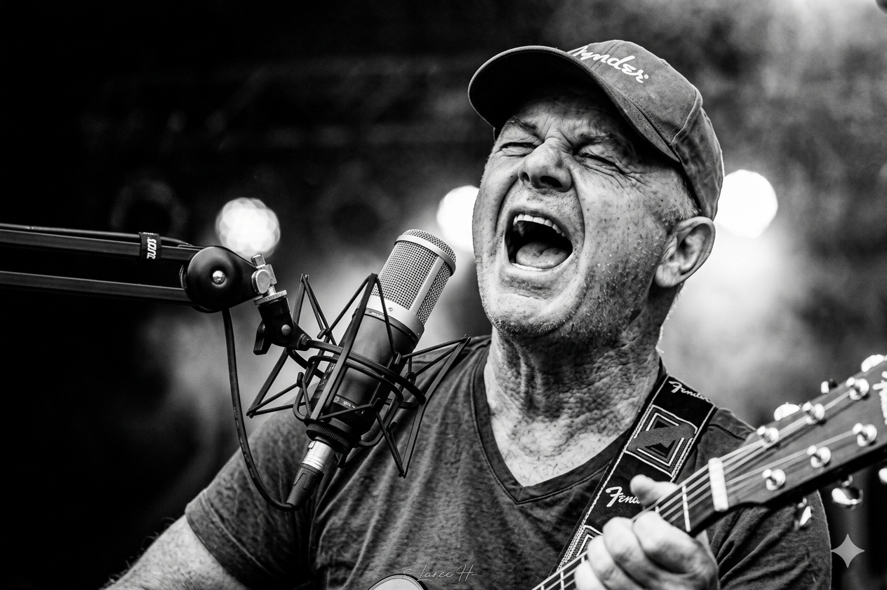Dan Whyman, singer-songwriter in Central Coast, photo 2