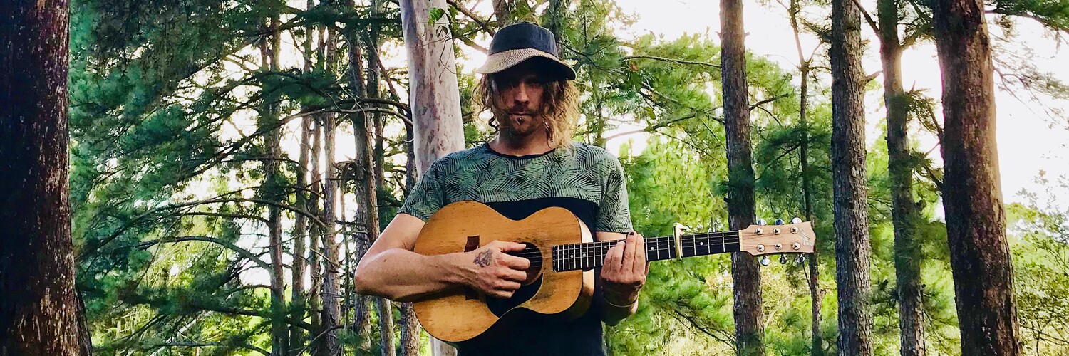 WaltSin, musical soloist in Coffs Harbour, photo 3