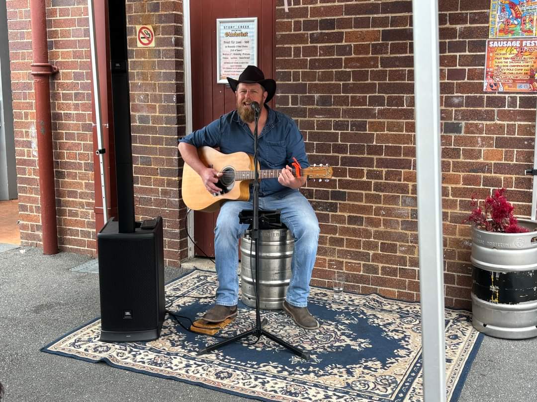 Boyd Ridley, singer in Darling Heights, photo 2