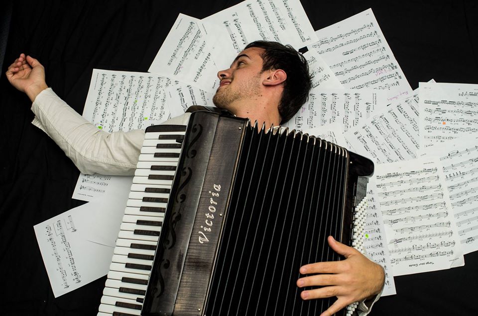 Emily Gelineau & Danilo da Paz, entertainer in Perth