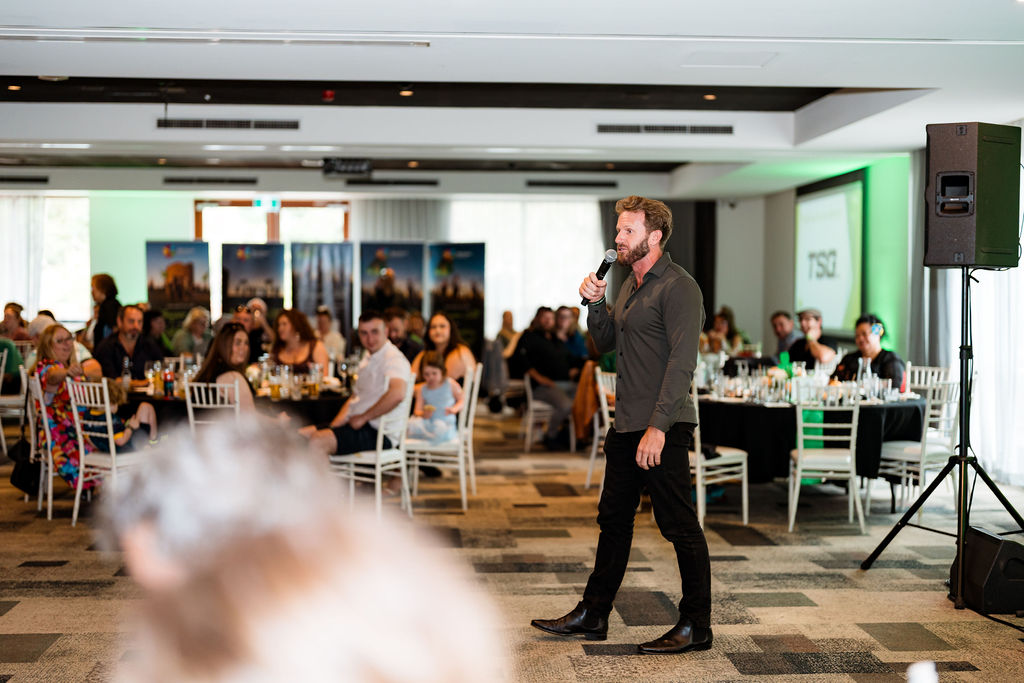 Ian Dowling, comedian in Gold Coast