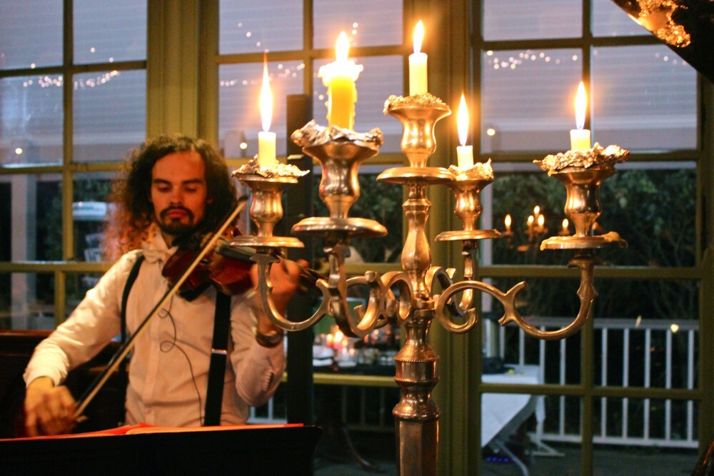 Frank Fodor Violinist, wedding band in Gold Coast
