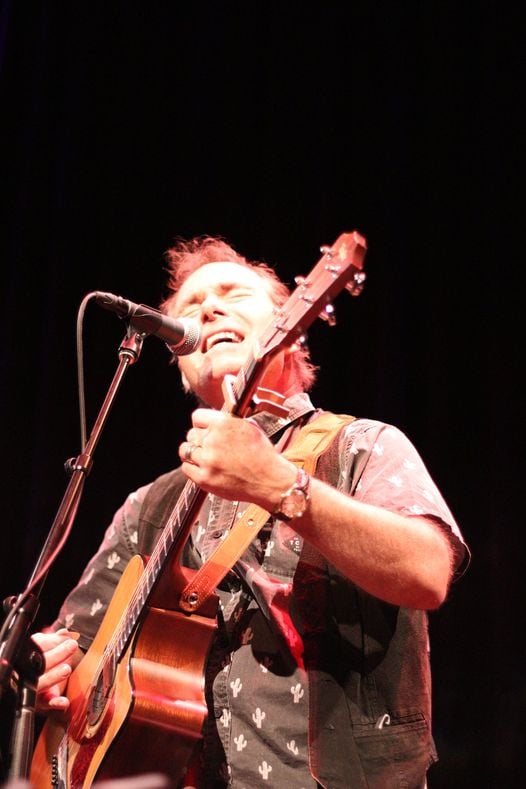 Bill Wade Live, singer-songwriter in Hervey Bay, photo 2