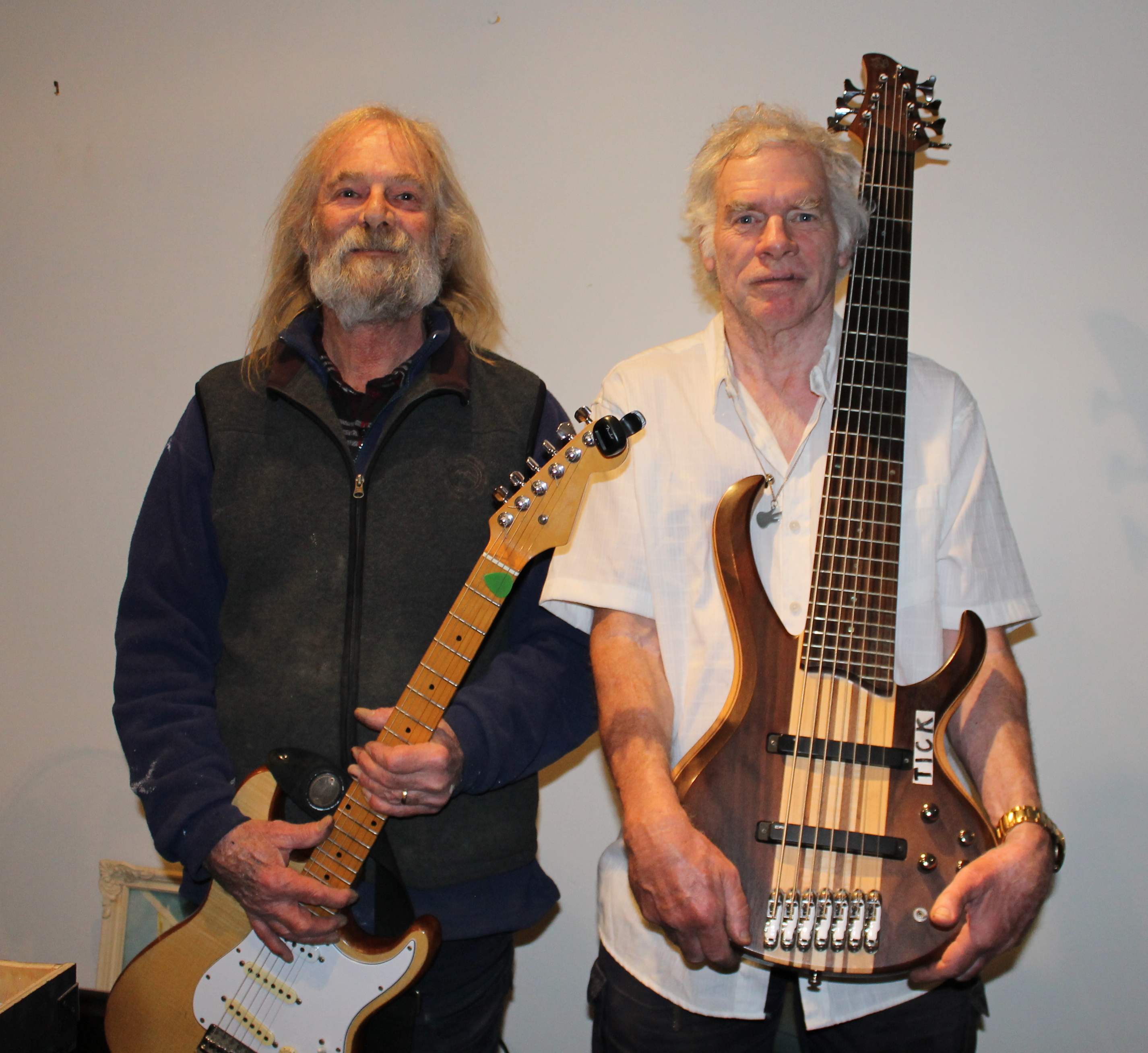 Dusted & Done, musical duo in Hobart