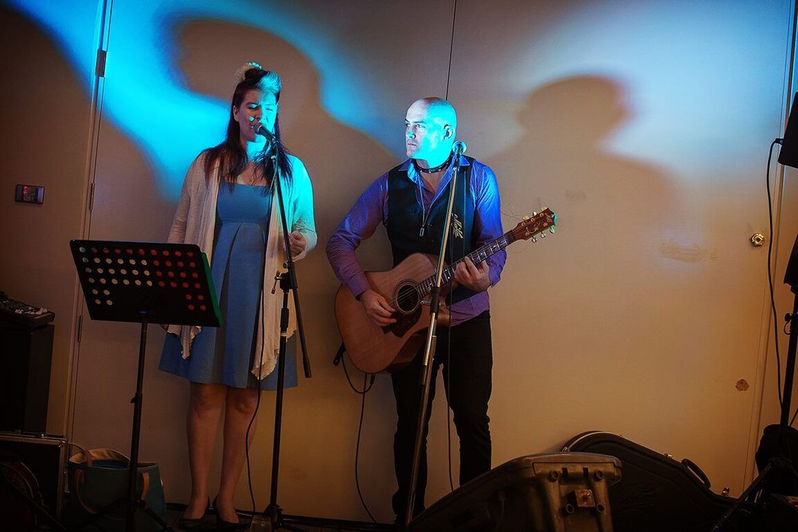 Brendan Murphy, wedding band in Hunter Valley, photo 2