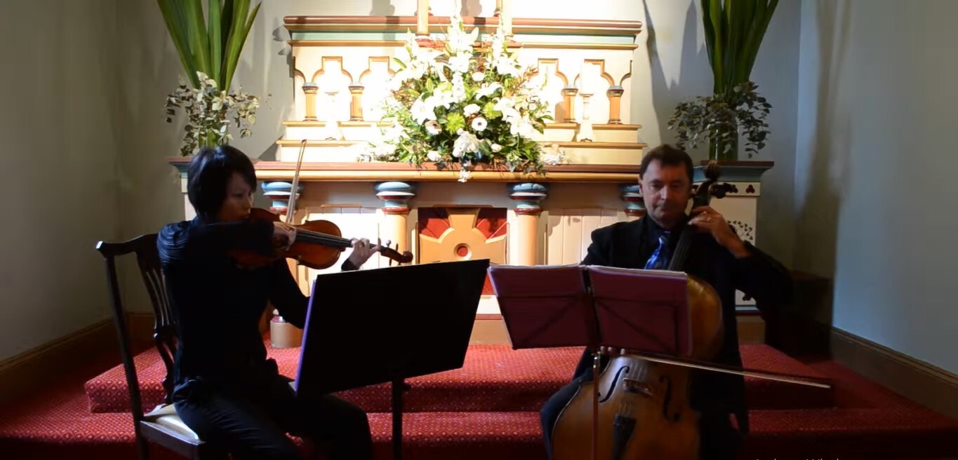 Two Play Strings, wedding band in Hunter Valley