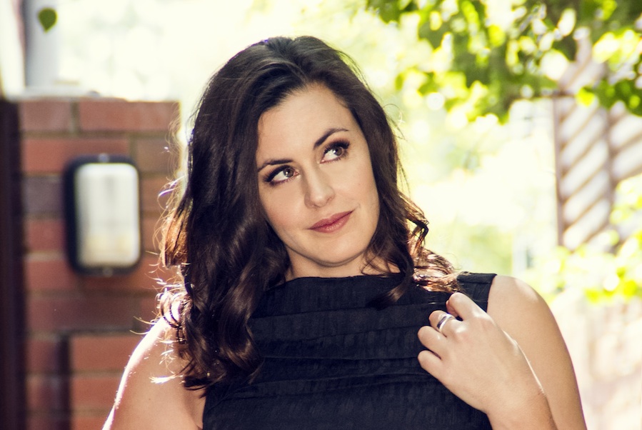 KELLY READ, entertainer in Perth