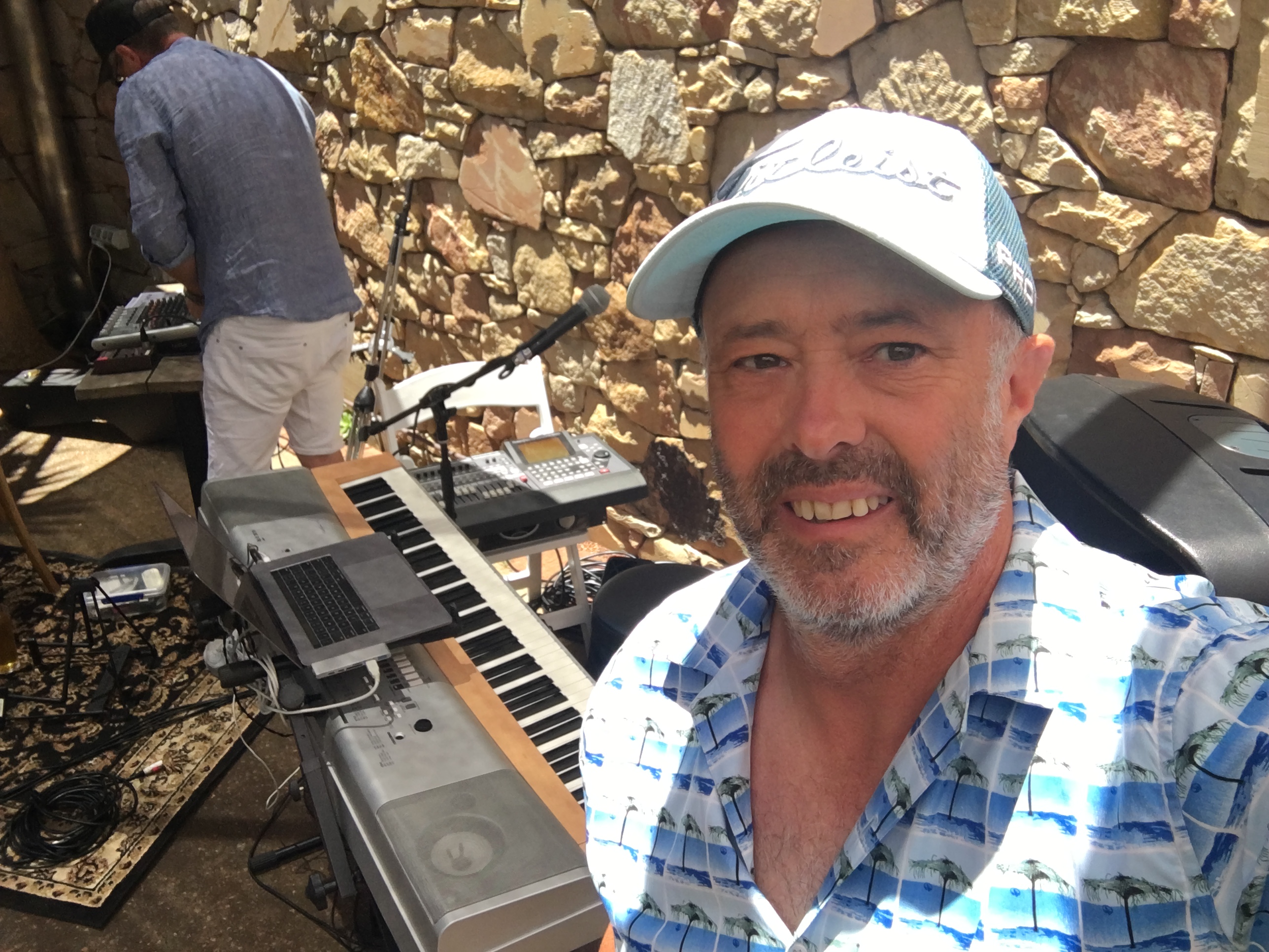 Marc Griffiths, pianist and singer solo in Margaret River