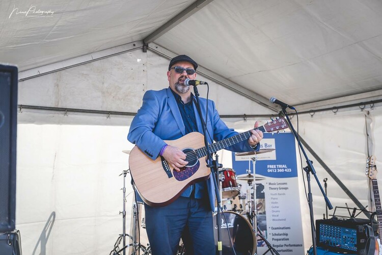 MarkGee, musical soloist in Melbourne, photo 3