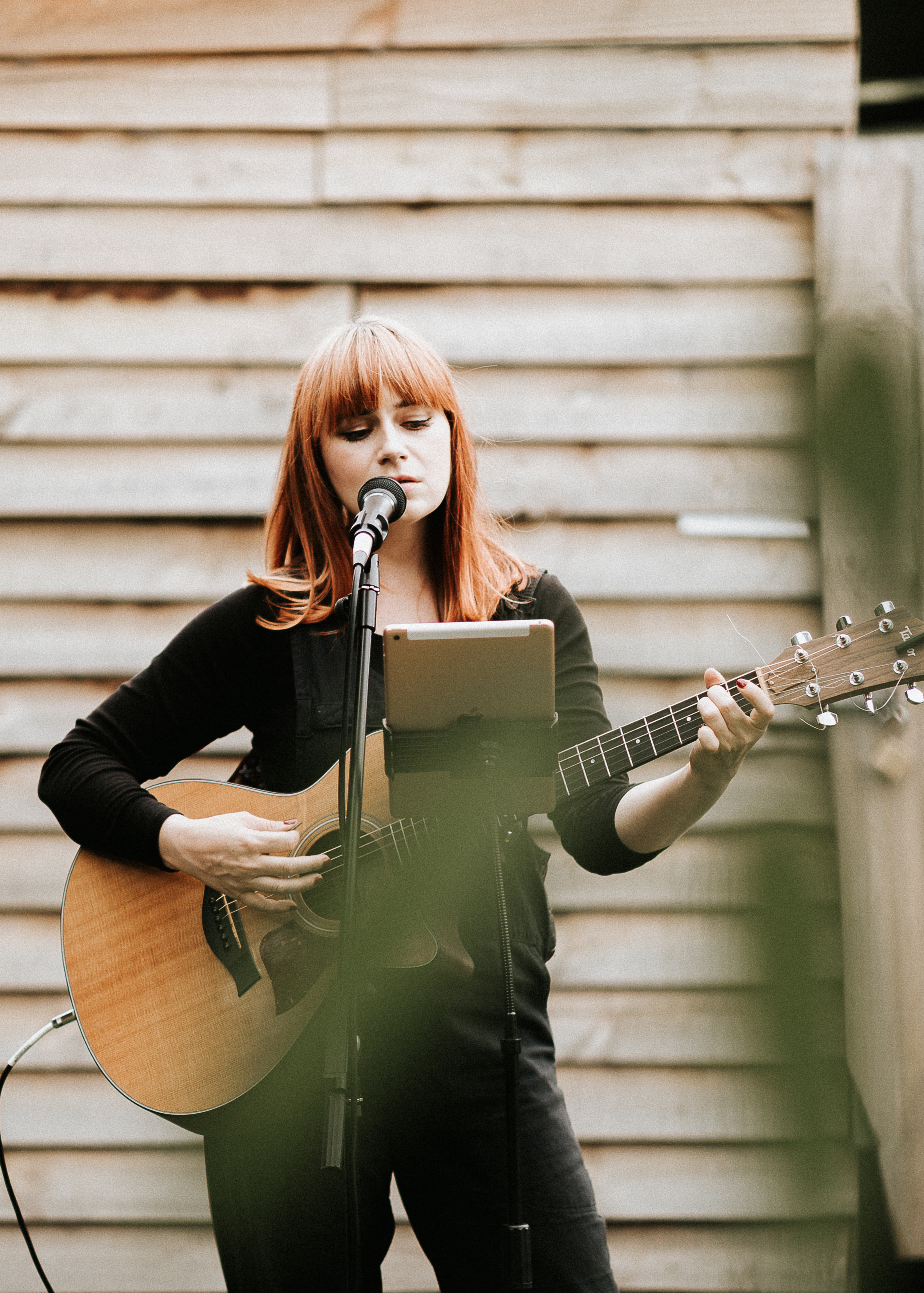 Charlie, singer-songwriter in Melbourne, photo 2