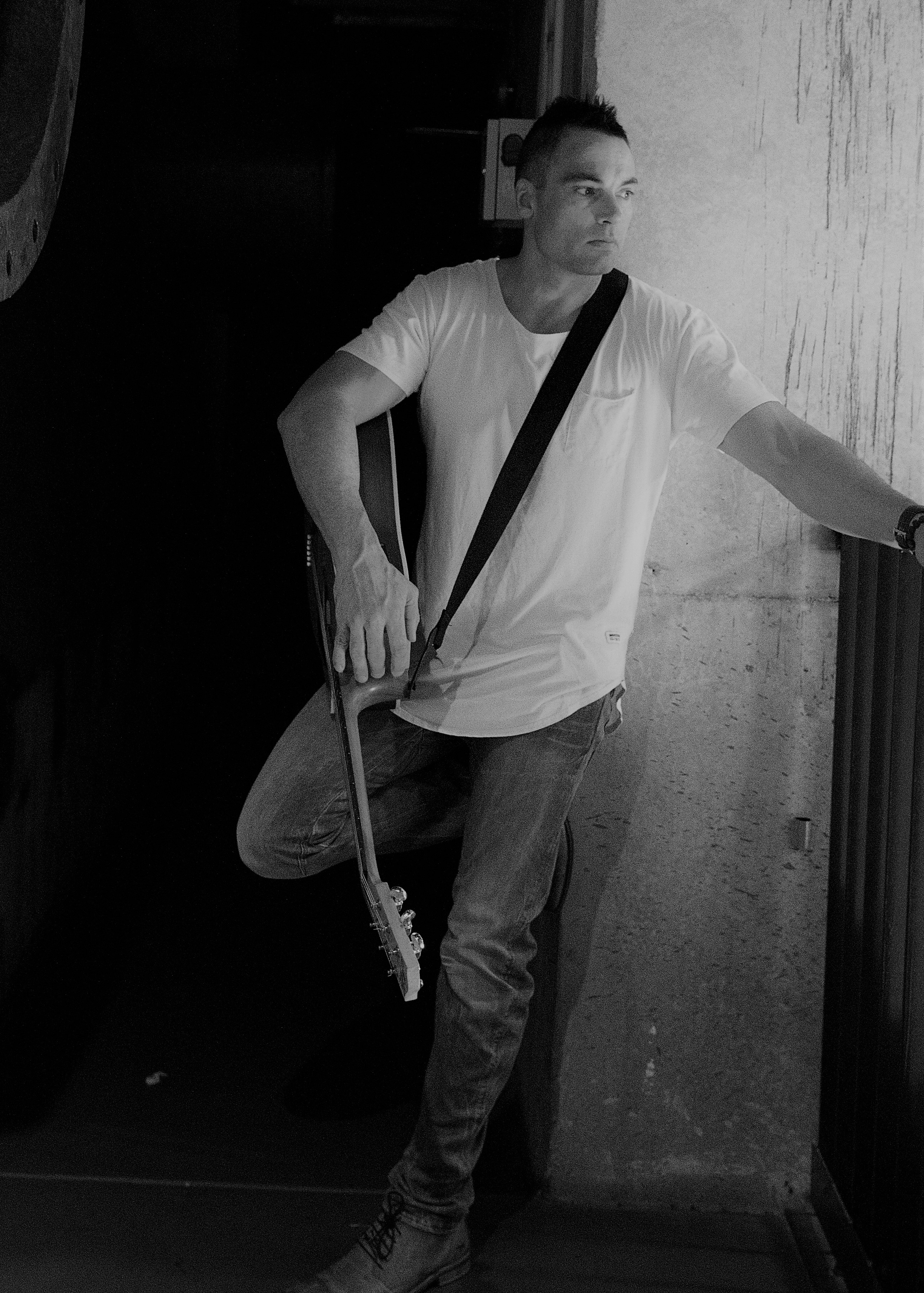 Scotty Miller, singer in Melbourne, photo 2