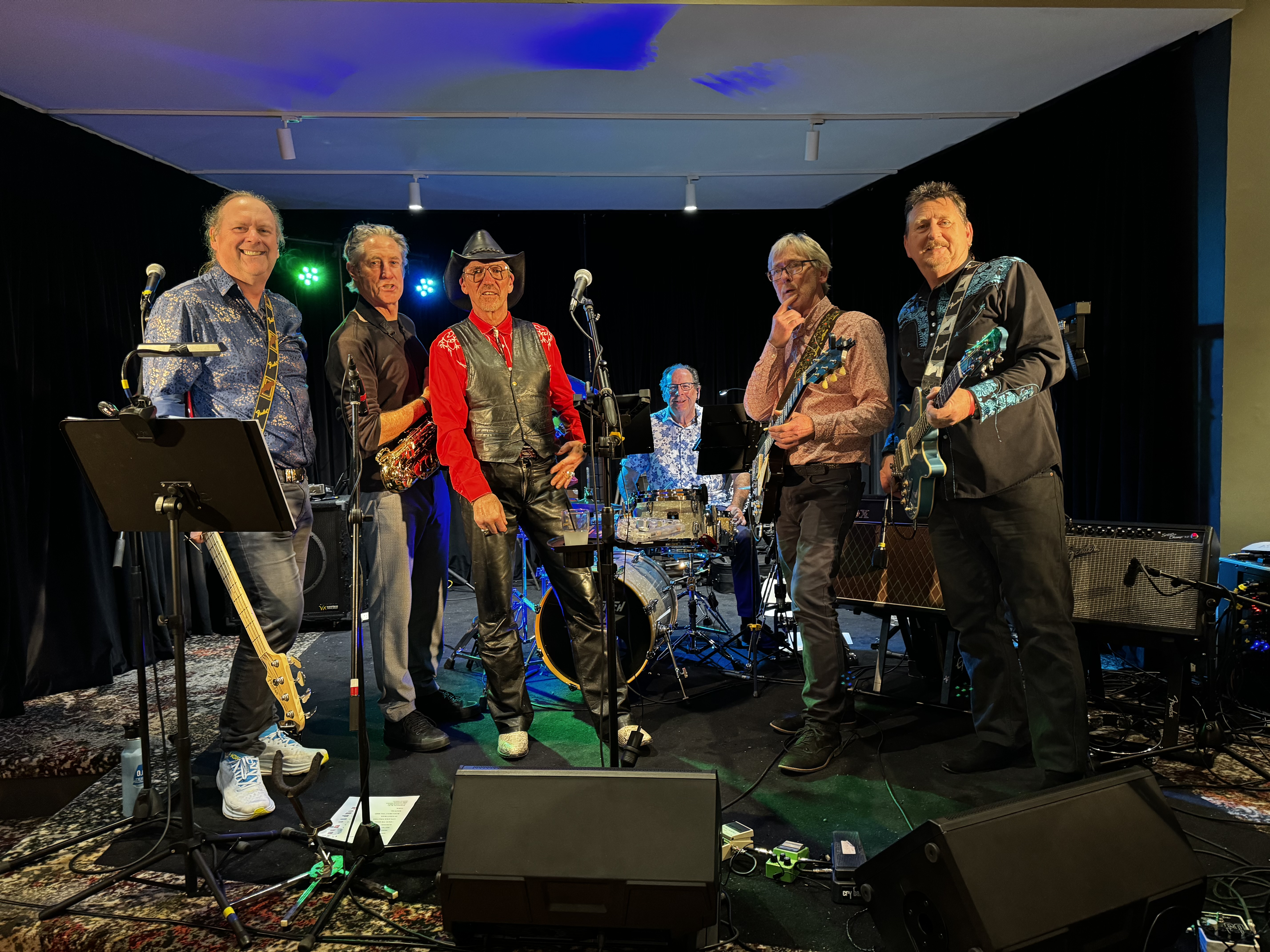 COBRA 45s, cover band in Melbourne