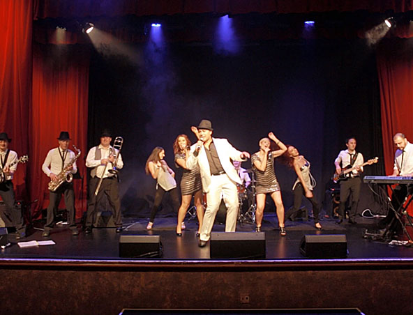 Heatwave, cover band in Melbourne