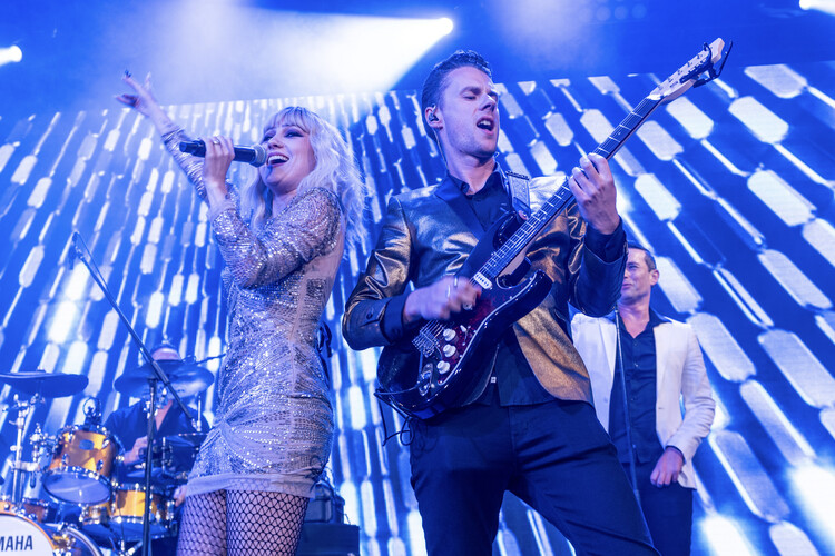 Stereostars, cover band in Melbourne, photo 3
