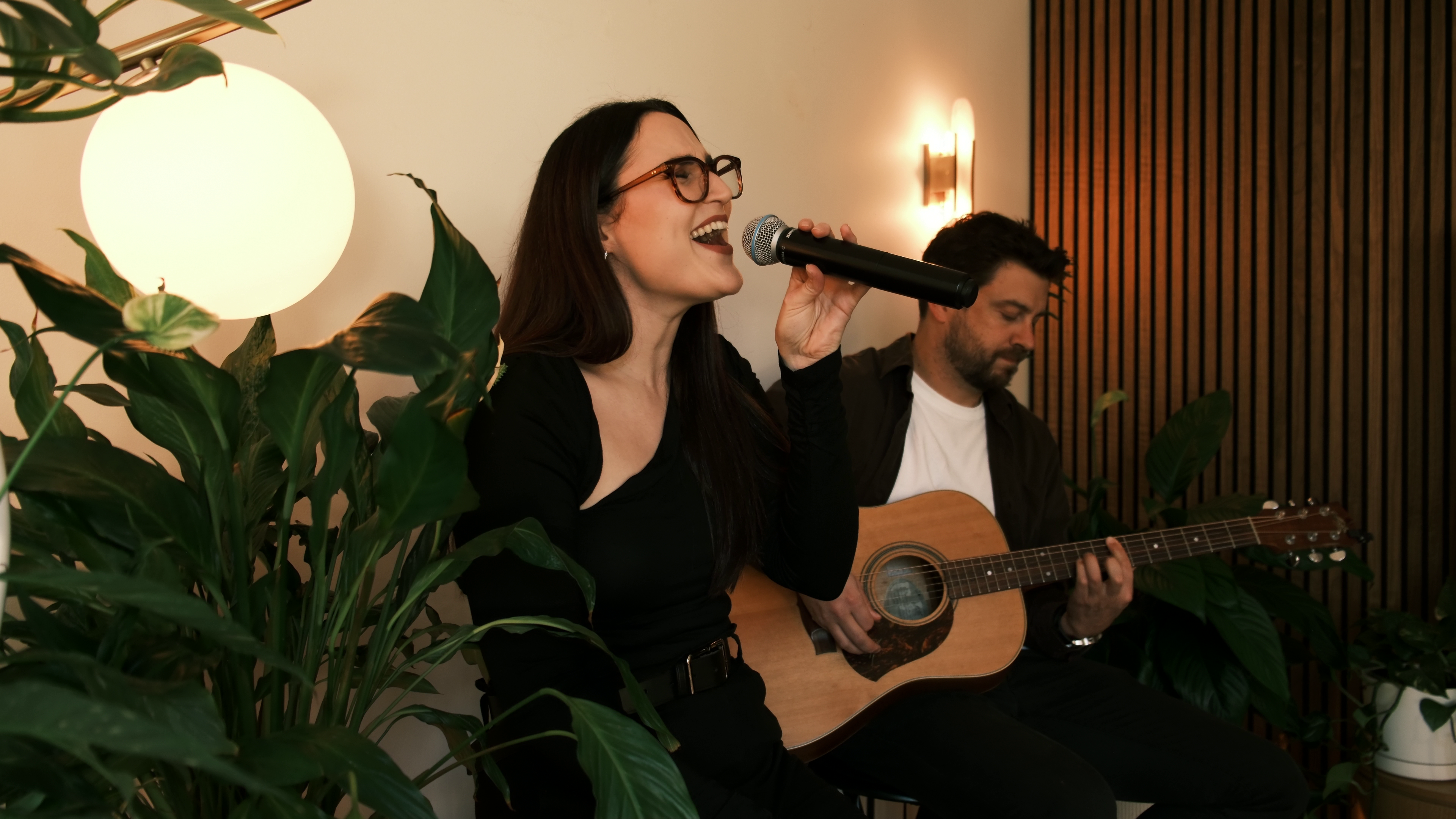 Claire & Cam, musical duo in Melbourne, photo 2