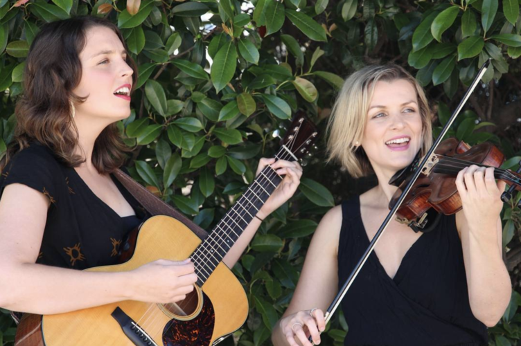 Jane and Lisa, musical duo in Melbourne, photo 3