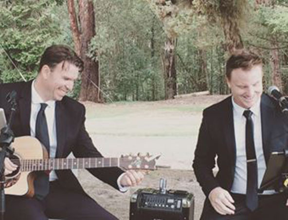Something Borrowed, musical duo in Melbourne, photo 2