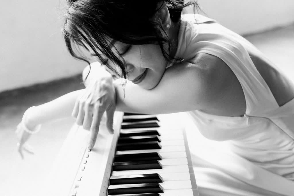 Juliet Pang, jazz singer in Melbourne, photo 2