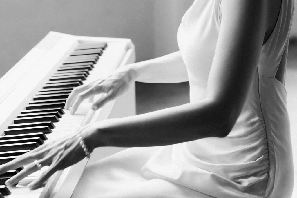 Juliet Pang, jazz singer in Melbourne, photo 3