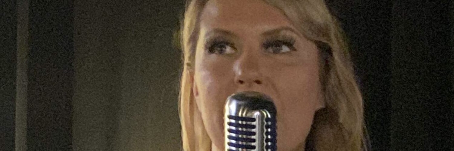 Kelly Ferguson, jazz singer in Melbourne, photo 3