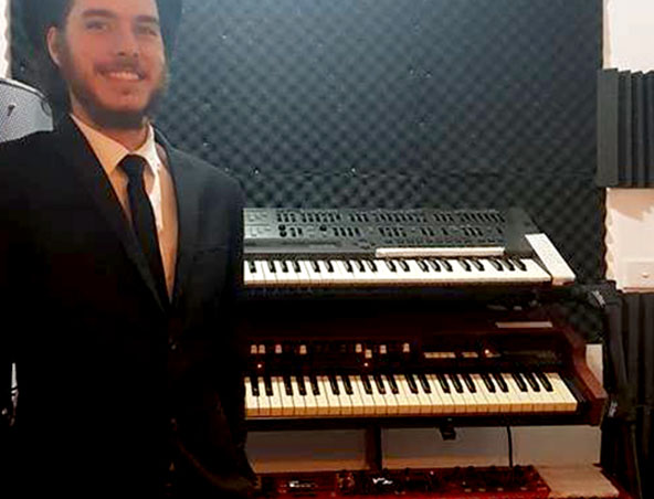Melbourne Piano Player, pianist in Melbourne, photo 2