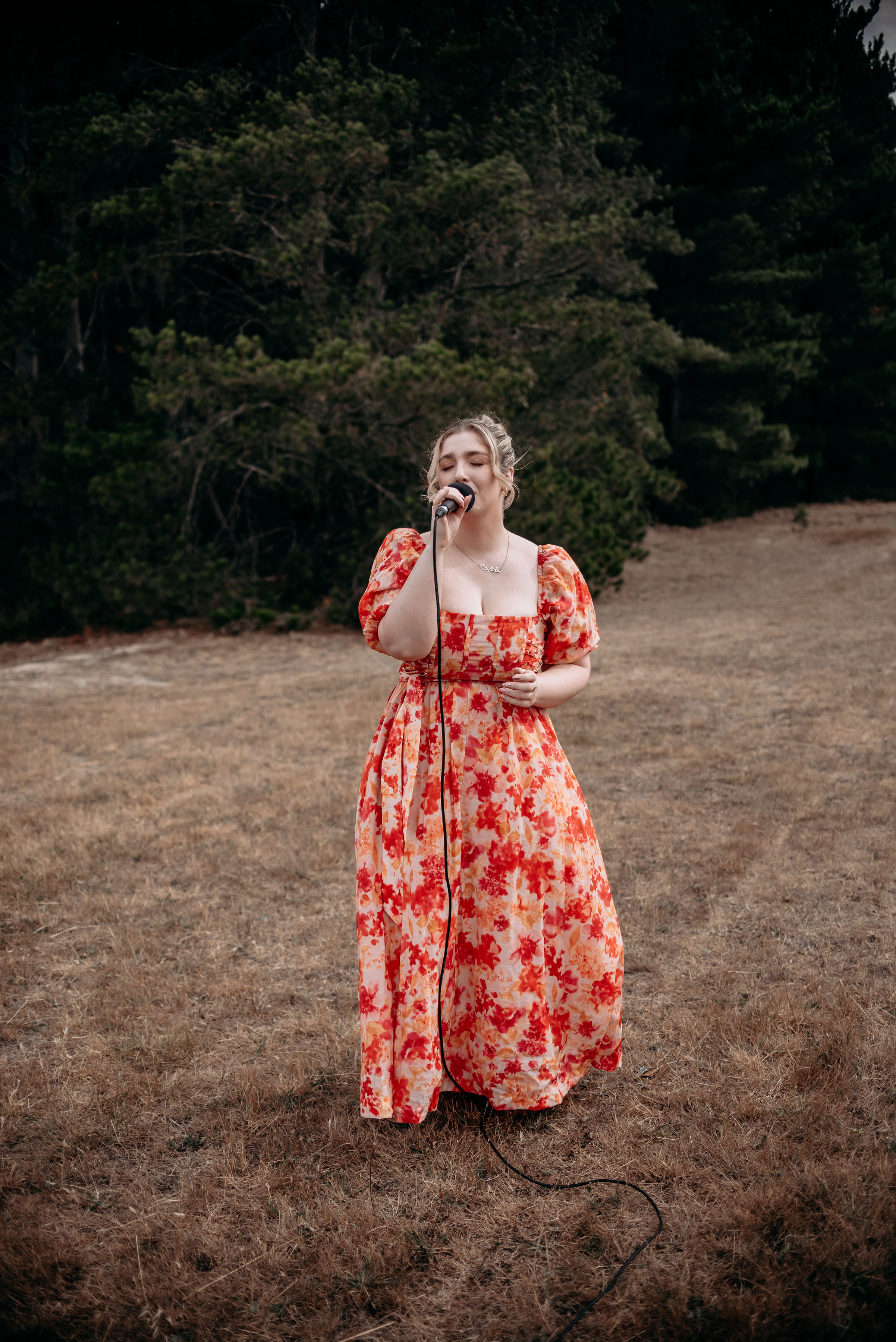 Magdalia, singer in Melbourne