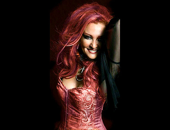 Nikki Colombo, singer in Melbourne, photo 3