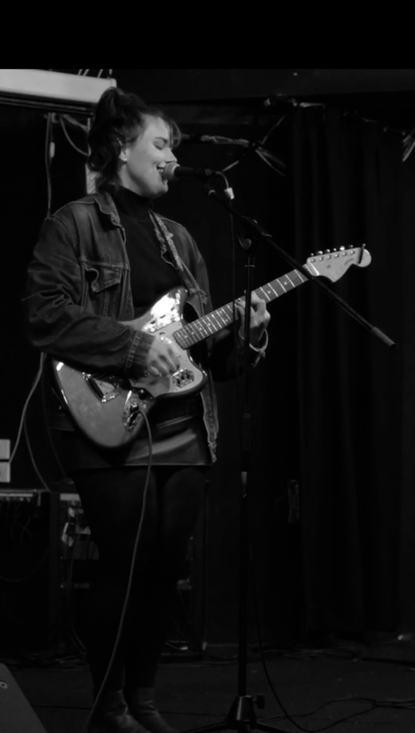 Grace Gallagher, musical soloist in Melbourne, photo 2