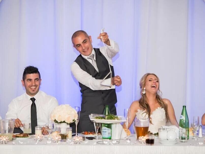 Undercover Entertainers - Singing Waiter, wedding band in Melbourne