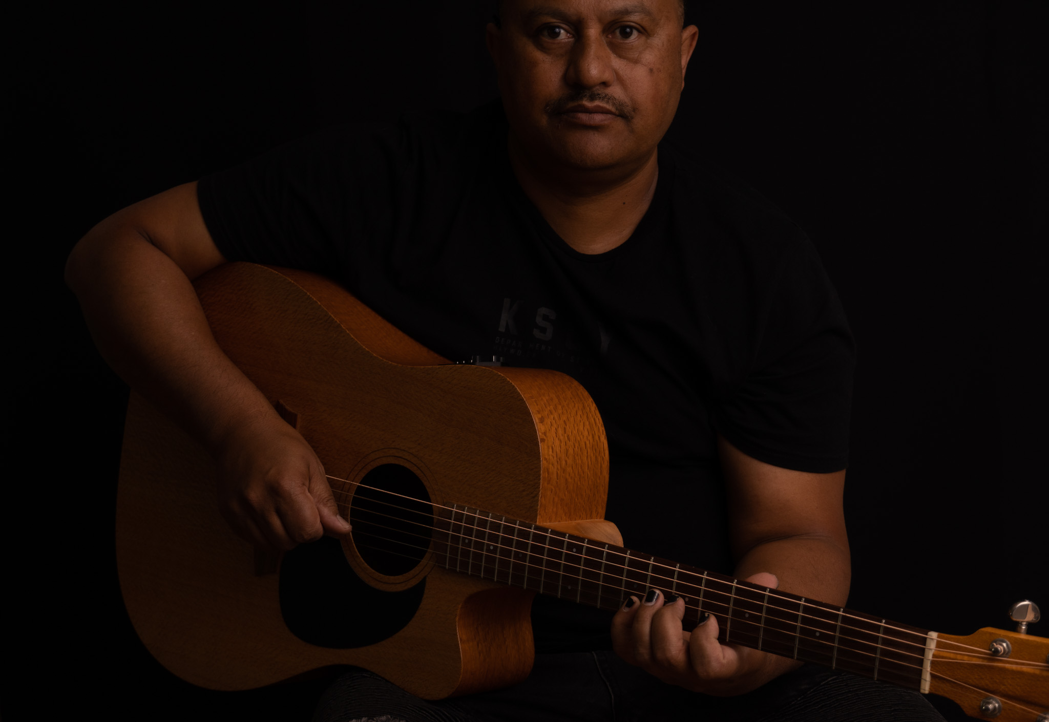 Chris_wilcox_music, singer in Newcastle