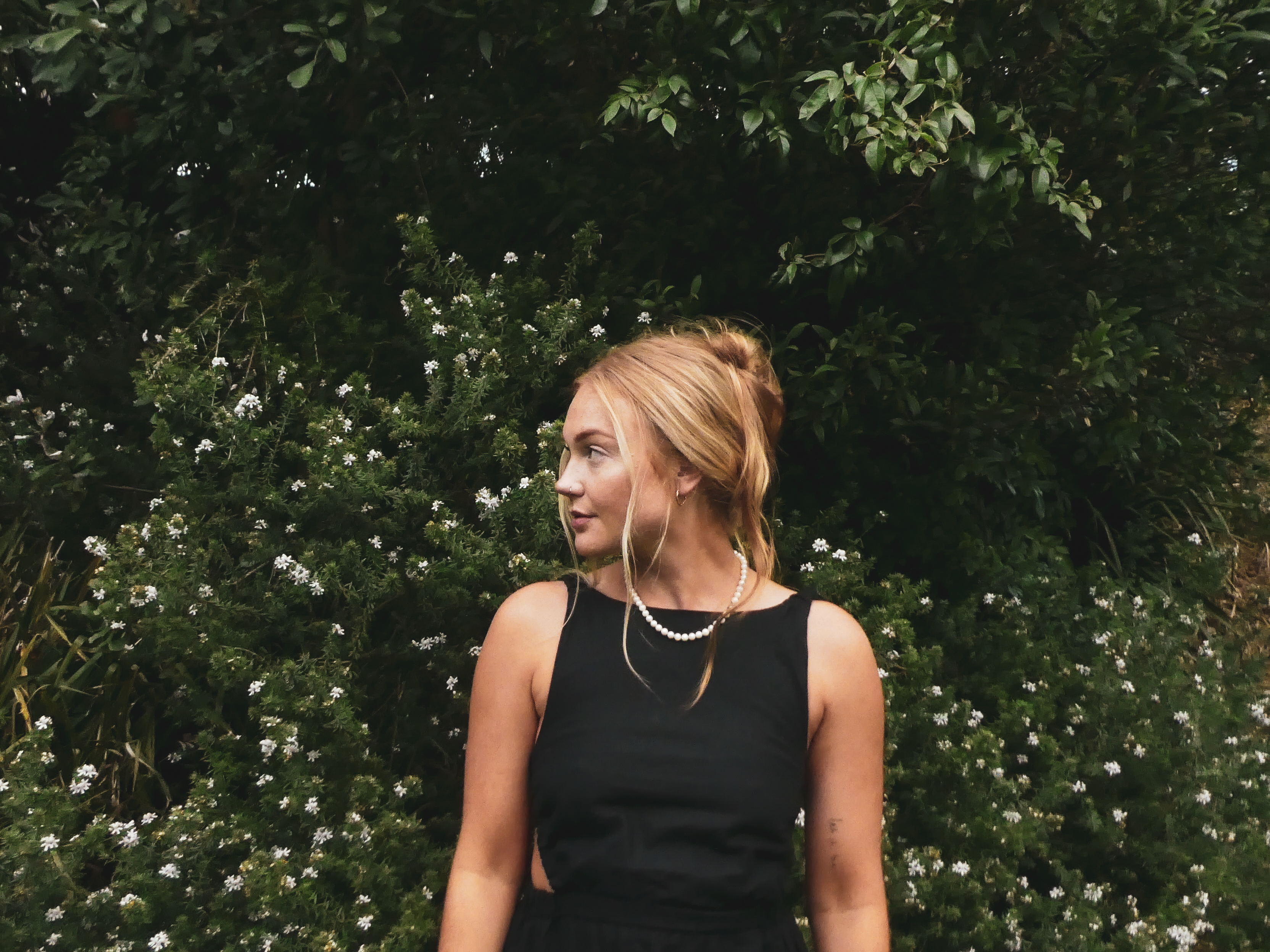Natalie Davis, pianist and singer solo in Newcastle